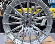 BMW F10 F30 diskləri R20