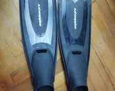 Üzgüçülük üçün üzgəclər