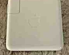 Apple USB-C 61W şarj cihazı