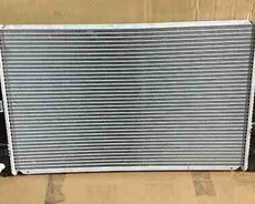 Toyota Corolla su radiatoru