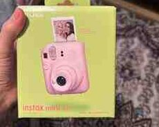 Fotoaparat İnstax Mini 12