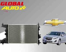 Chevrolet Cruze 2009-2015 su radiatoru