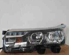 Toyota Corolla 2013-2017 ön farası