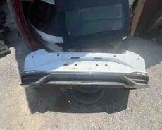 Hyundai Elantra 2021-2023 arxa buferi