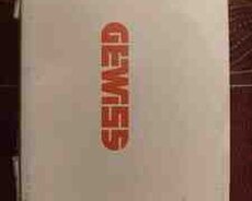 Gewiss firmasinin elektrik düyməsi