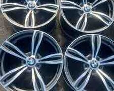 BMW M5 diskləri R19