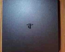 Playstation 4 Slim