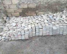 Plitə və səki daşları