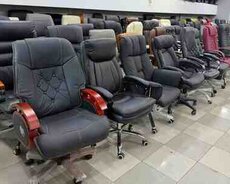Ofis kresloları və mebelləri