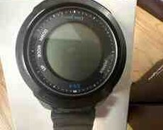 Diving üçün bort kompüter saat