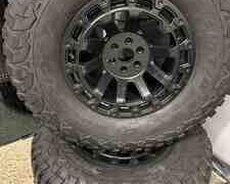 Təkərlər 35X12.50 R17