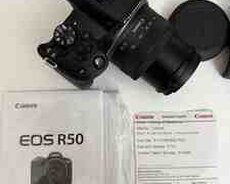 Fotoaparat Canon EOS R50