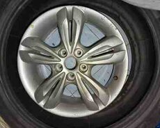 Hyundai ix35 təkəri R17
