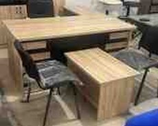 Ofis masası və kreslosu