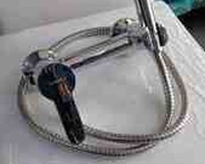 Unitaz qarnituru Güvənluks