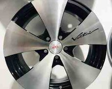 Toyota Prius, Volkswagen Polo diskləri R15