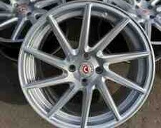 Vossen diskləri R17