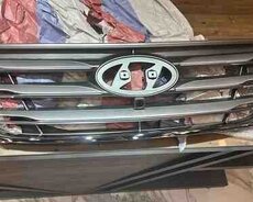 Hyundai Santafe radiator barmaqlığı