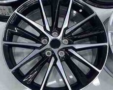 Toyota, Lexus diskləri R19