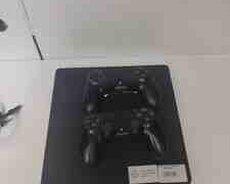 PlayStation 4 Slim