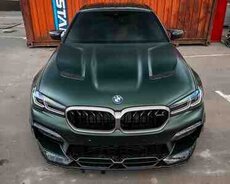 BMW F90 CS kapotu