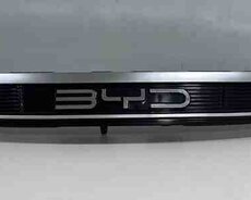 BYD Destroyer 05 BYD yazısı