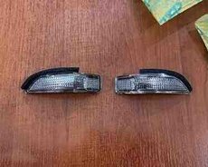 Güzgü dönmə isıqları Toyaota Aqua, Toyota Fielder