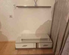 Televizor altlığı