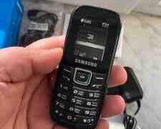 Samsung GT-E1202 korpusu