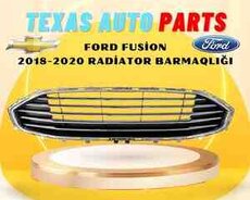 Ford Fusion radiator barmaqlığı