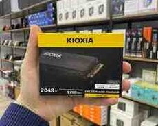 SSD KIOXIA EXCERIA 2TB NVMe Heatsink ilə PC, PS5