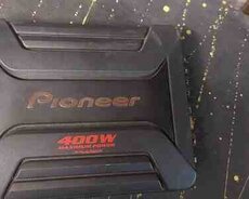 Səsgücləndirici Pioneer 400W