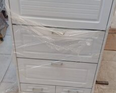 Ayaqqabı dolabı hazır 