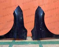 Hyundai Elantra 2018-2020 qanadları