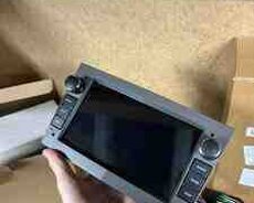 Opel Astra H monitoru