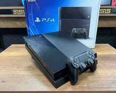PlayStation 4 500GB