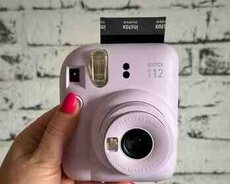 Fotoaparat İnstax mini 12