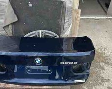 BMW F30 baqajı