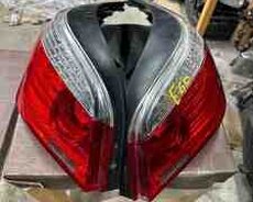 BMW E60 stop işıqları restaylinq