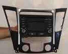 Hyundai Sonata 2010-2014 maqnitolla və kantı