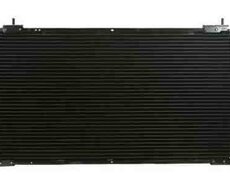 Honda CR-V kondisioner radiatoru