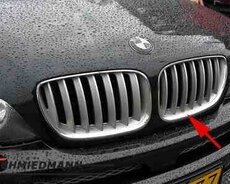 BMW X5 E53 2004-2006 radiator barmaqlığı