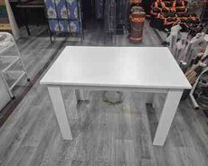 Masa və oturacaqlar