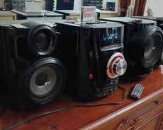 Musiqi mərkəzi LG-DM5620