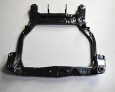 Kia Rio qabaq traves balka