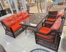 Bağ üçün divan və kreslolar