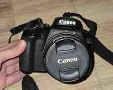 Canon 4000D