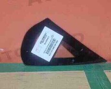 Kia Optima 2019 künc yan şüşəsi