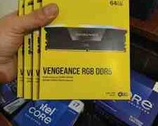 Operativ yaddaş CORSAIR RGB 64GB DDR5 (2x, 32) kit