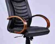 Ofis mebeli Casanova